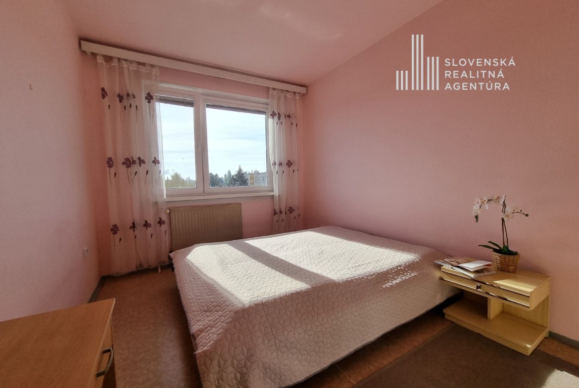 SRA | slnečný 3 izb. byt, skvelá dispozícia, 3./8p., loggia, ul. Mierová, Bratislava