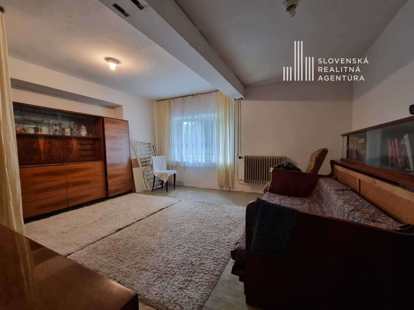 SRA | rodinný dom s veľkým potenciálom vo výbornej lokalite, pozemok 872m2, Bratislava – Koliba, ul. Hlavná