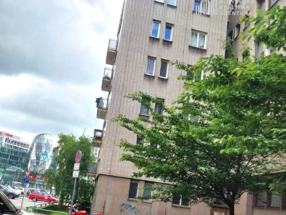 SRA I Pripravujeme do ponuky – priestranný 3 izbový tehlový byt, Bratislava Staré Mesto